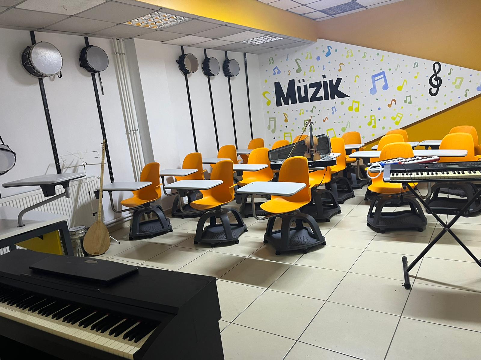 YY MÜZİK 4